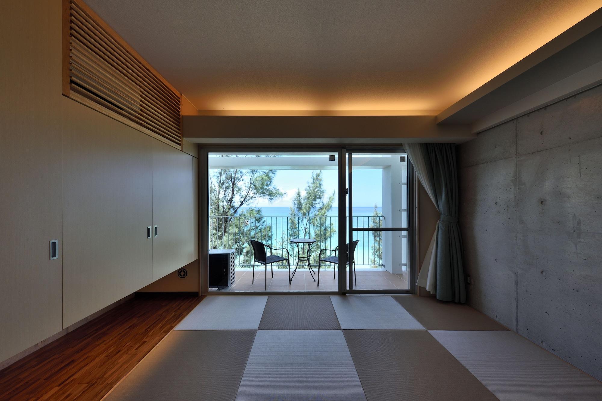 Hotel&Restaurant On the Beach Lue Motobu Exterior foto