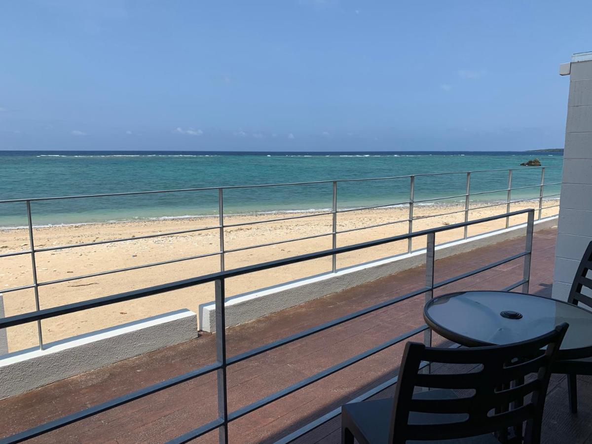 Hotel&Restaurant On the Beach Lue Motobu Exterior foto
