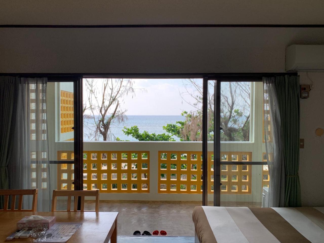 Hotel&Restaurant On the Beach Lue Motobu Exterior foto